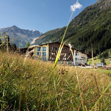 Hotel Sonnblick Sankt Leonhard im Pitztal Eksteriør bilde