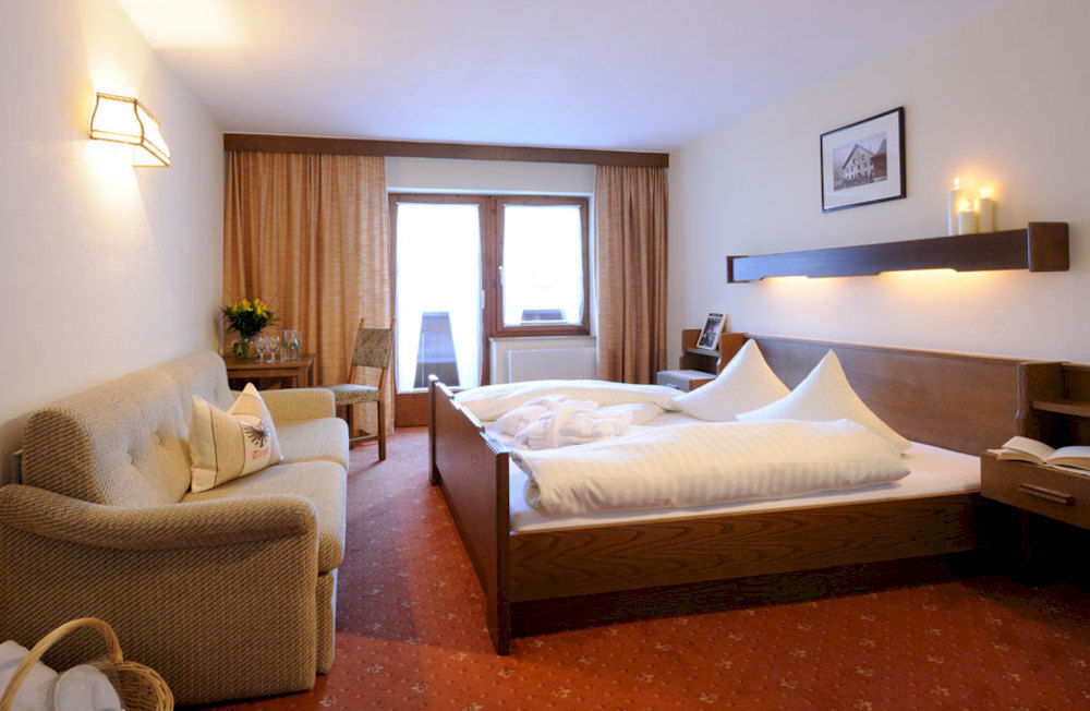 Hotel Sonnblick Sankt Leonhard im Pitztal Eksteriør bilde